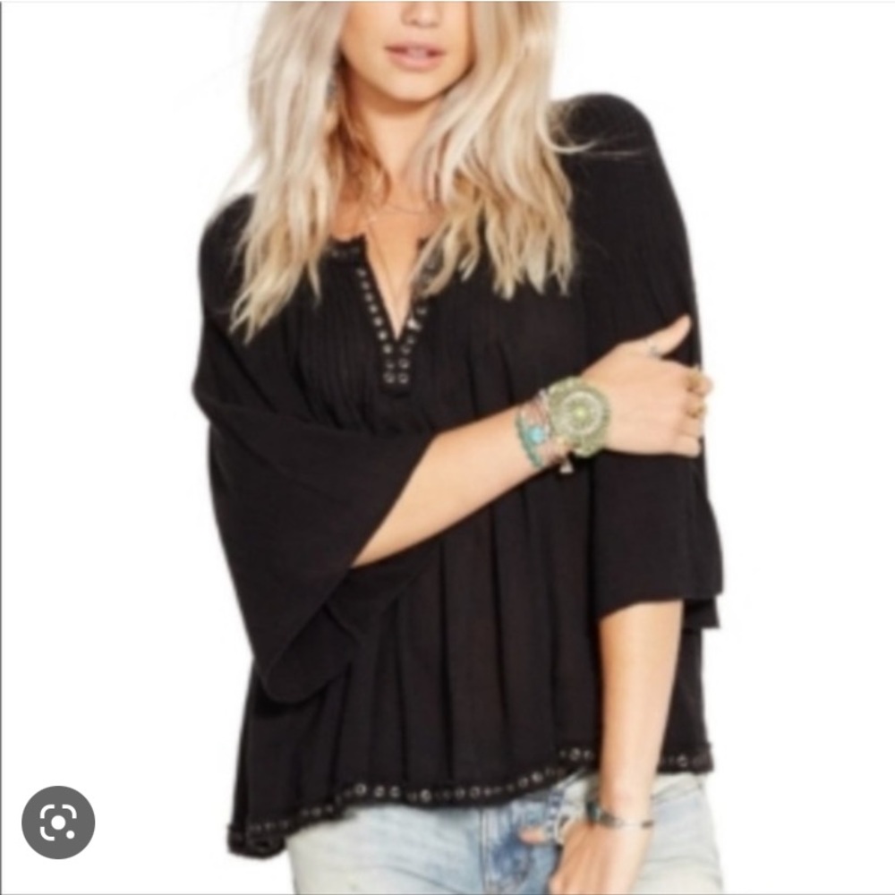 Ralph Lauren, Black with metal eyelets, size medium